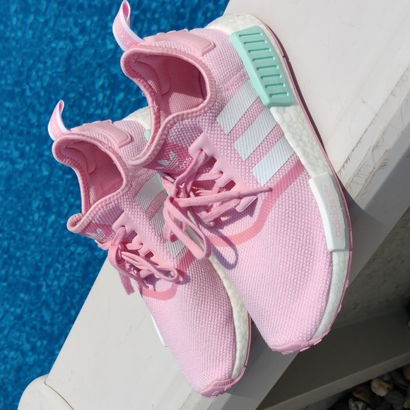 Adidas women sneakers - Picture 3 of 5